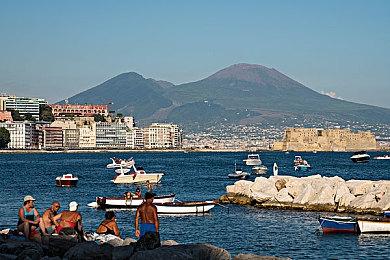 前《暗黑2》制作人炮轰育碧：别买他家游戏 过于正确